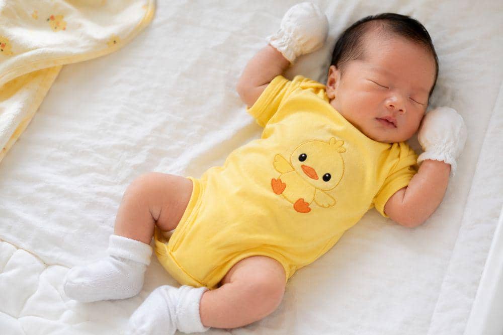 Tips melindungi bayi dari abu vulkanik