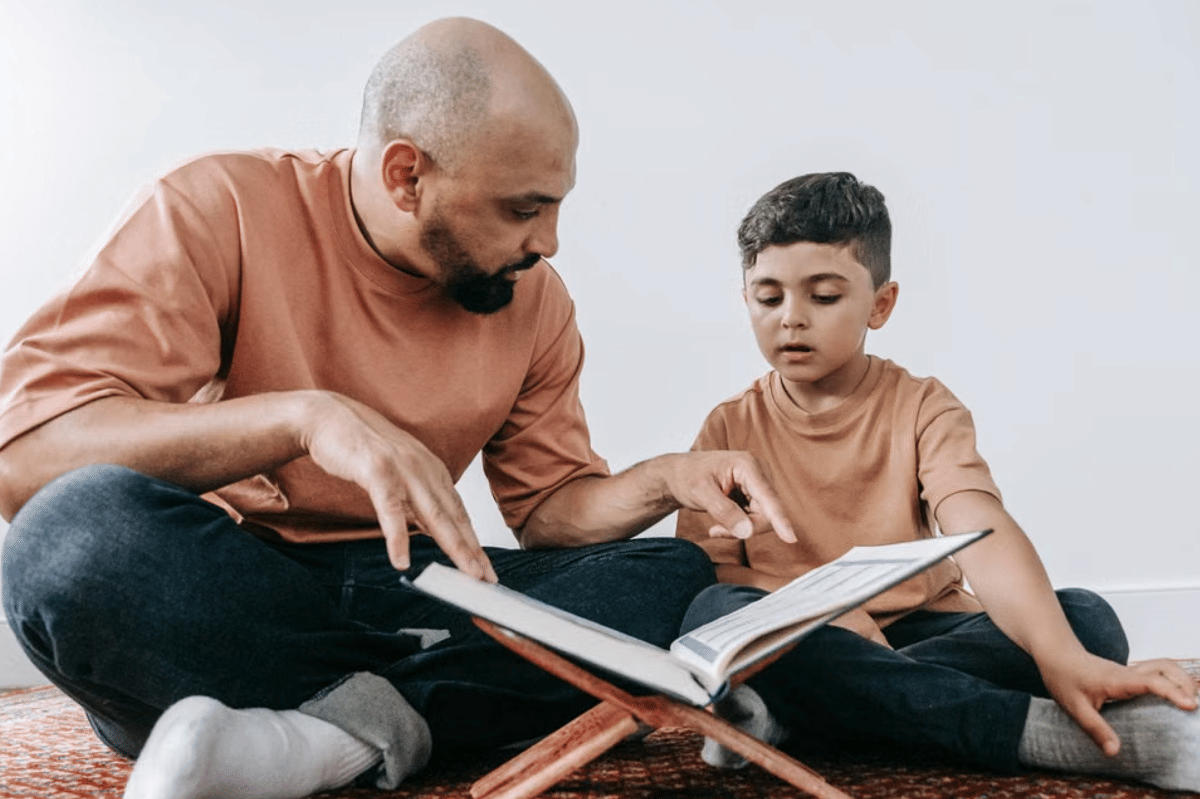 Doa ini berisi harapan anak menjadi penyenang hati untuk orangtuanya