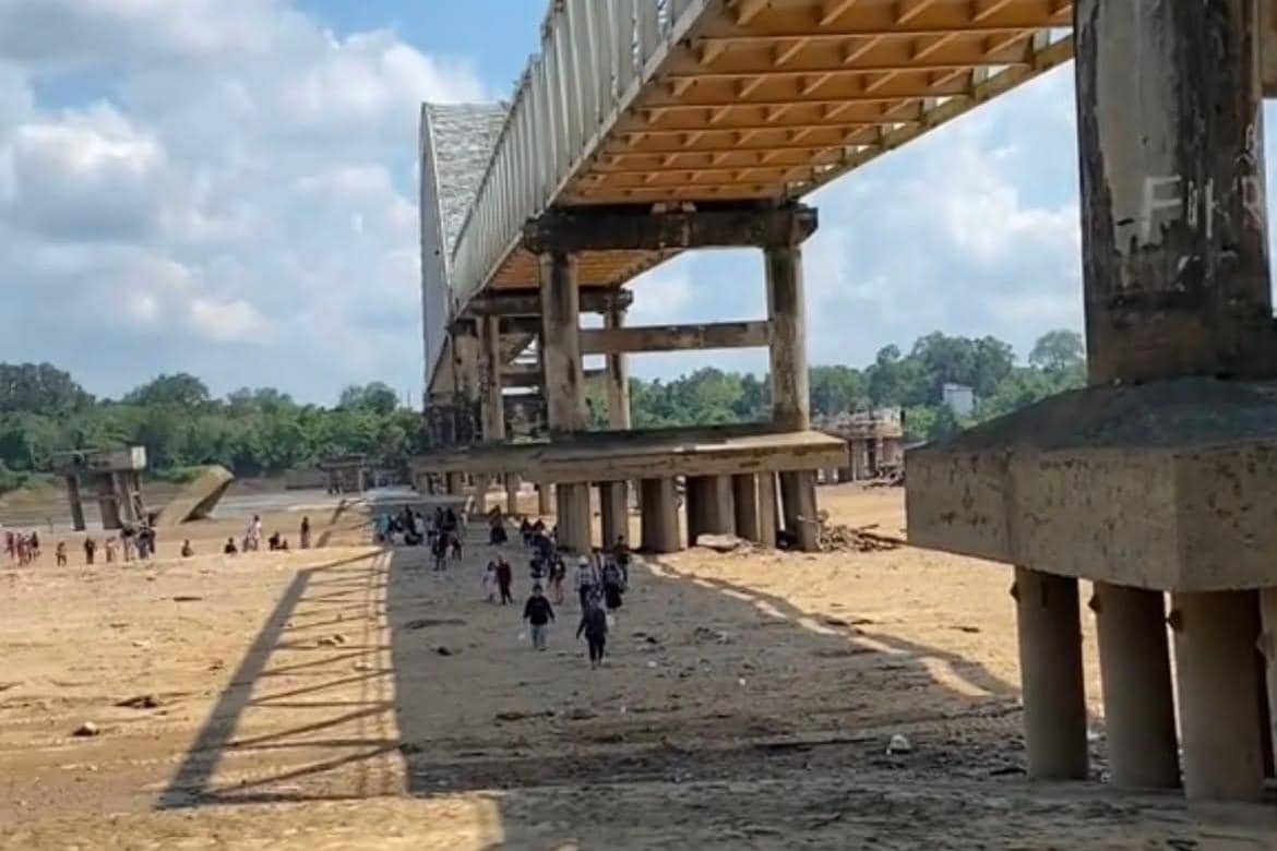Fakta Sungai Barito di Kalimantan yang kini mengering karena debit air menyusut