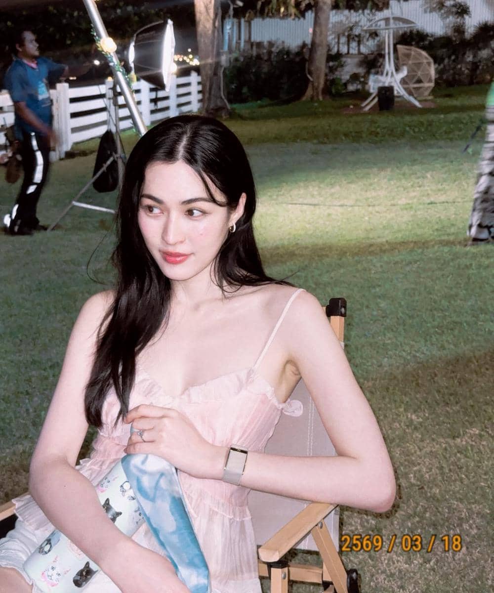 Potret Lingling Kwong 