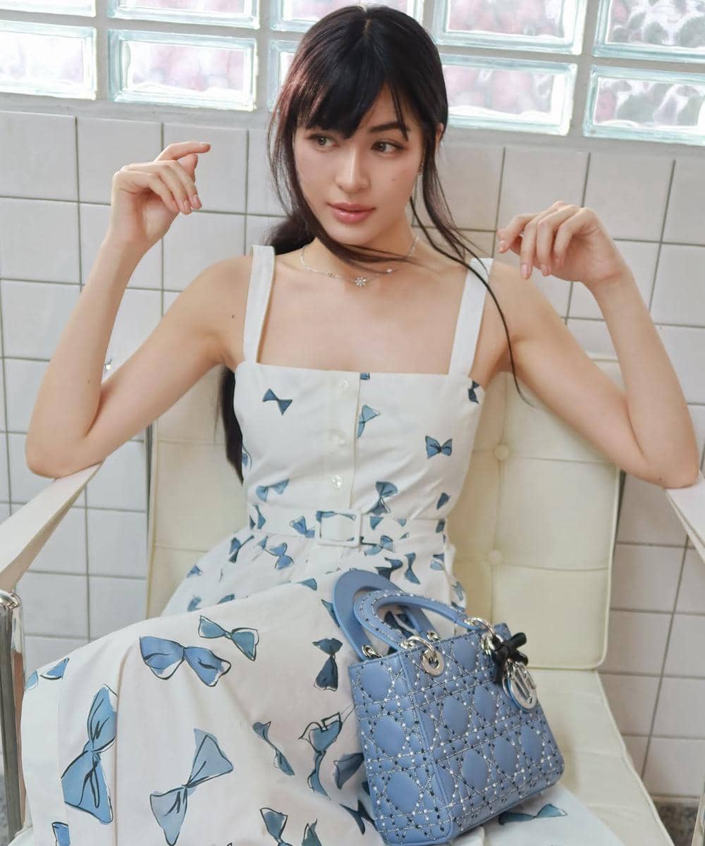 Potret Lingling Kwong