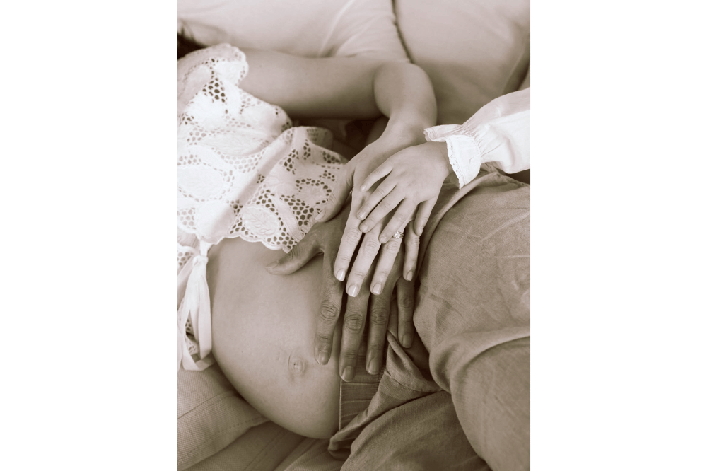 Foto Julie Estelle pamer baby bump kehamilan kedua