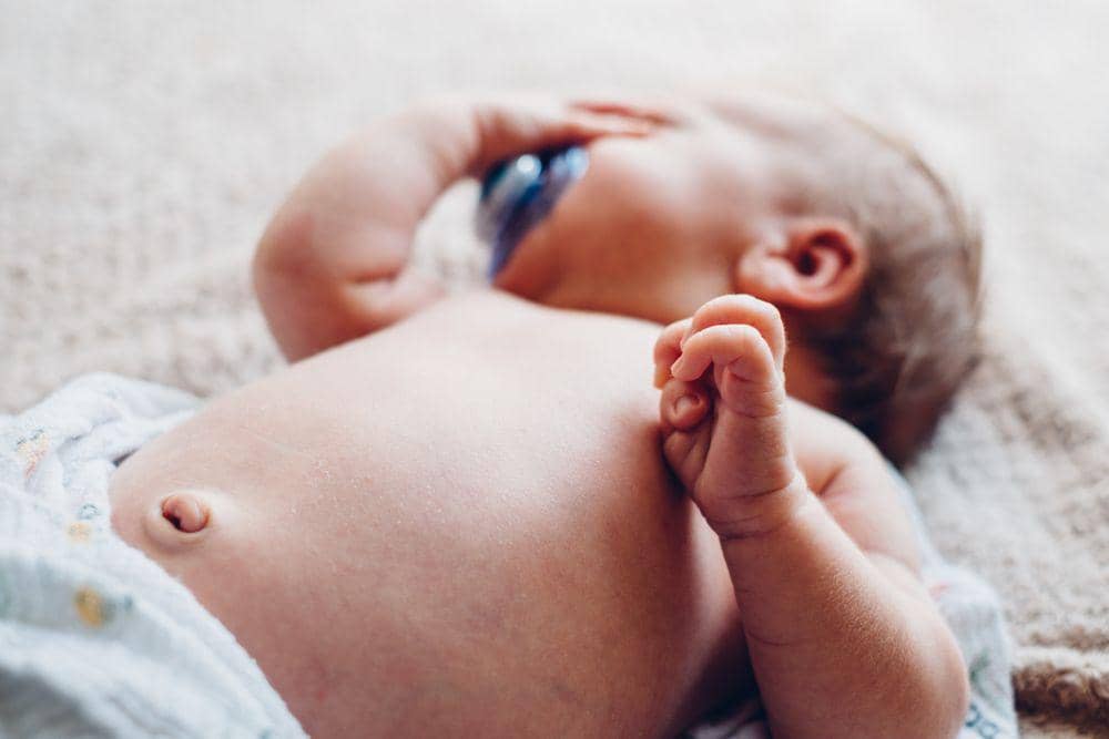 Benarkah Kopi Bisa Membuat Tali Pusat Bayi Cepat Kering?
