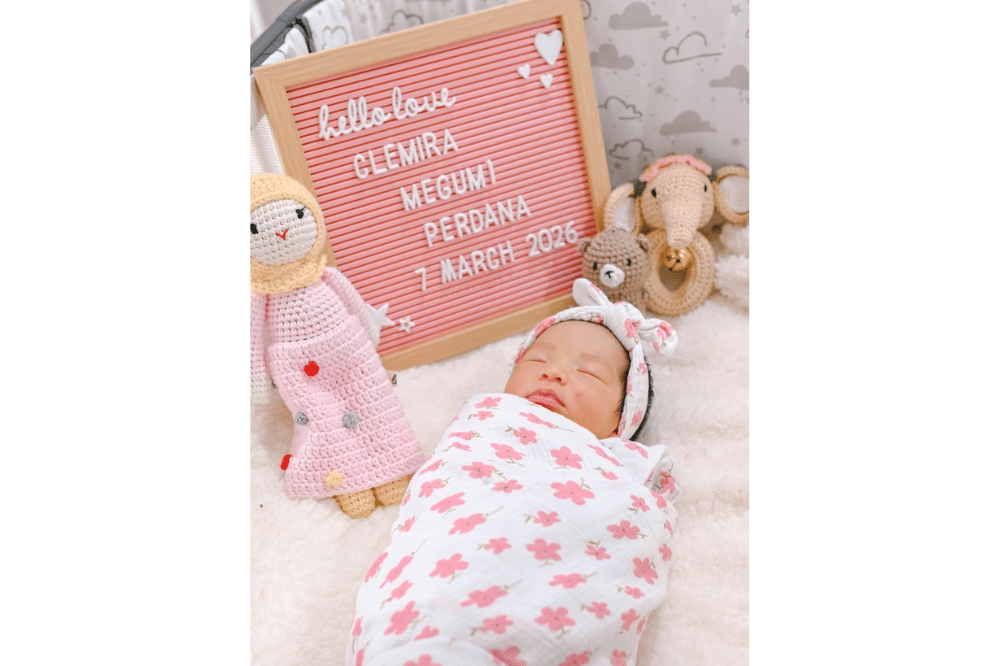 Foto Clemira Megumi, anak ketiga Chaca Thakya dan Ricky Perdana