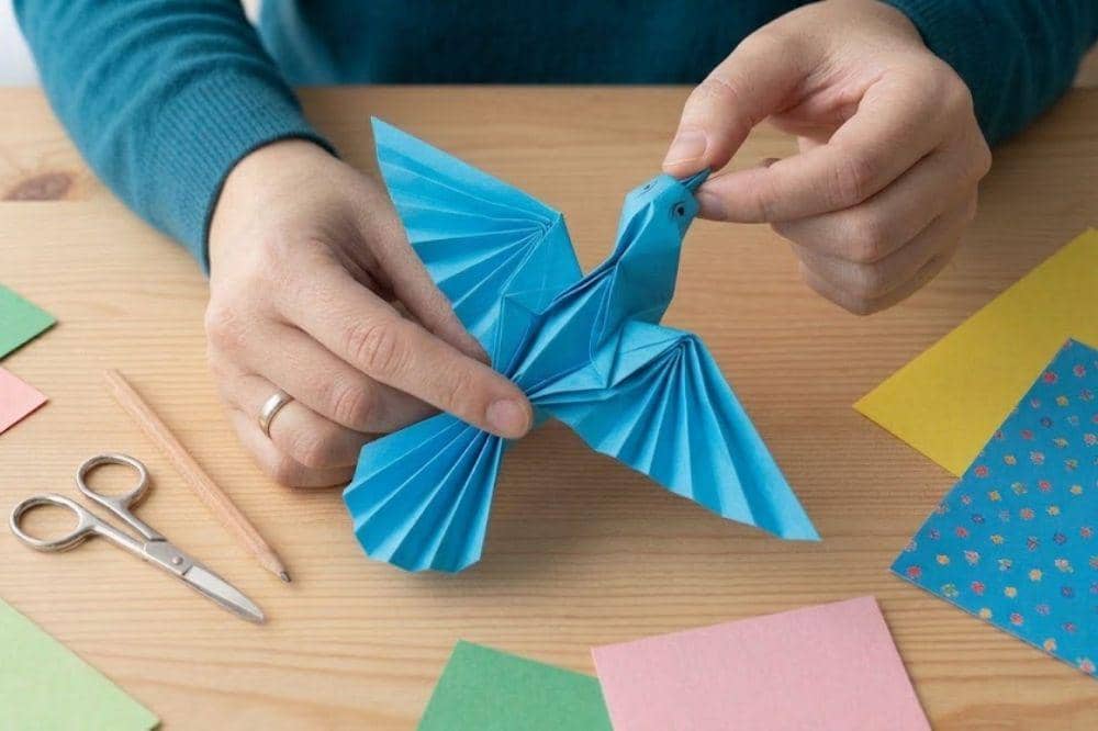 Cara Membuat Burung dari Kertas Origami 5