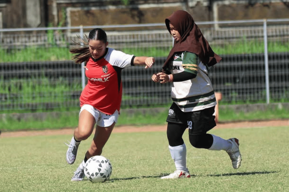 Punya bakat sepak bola seperti sang papa