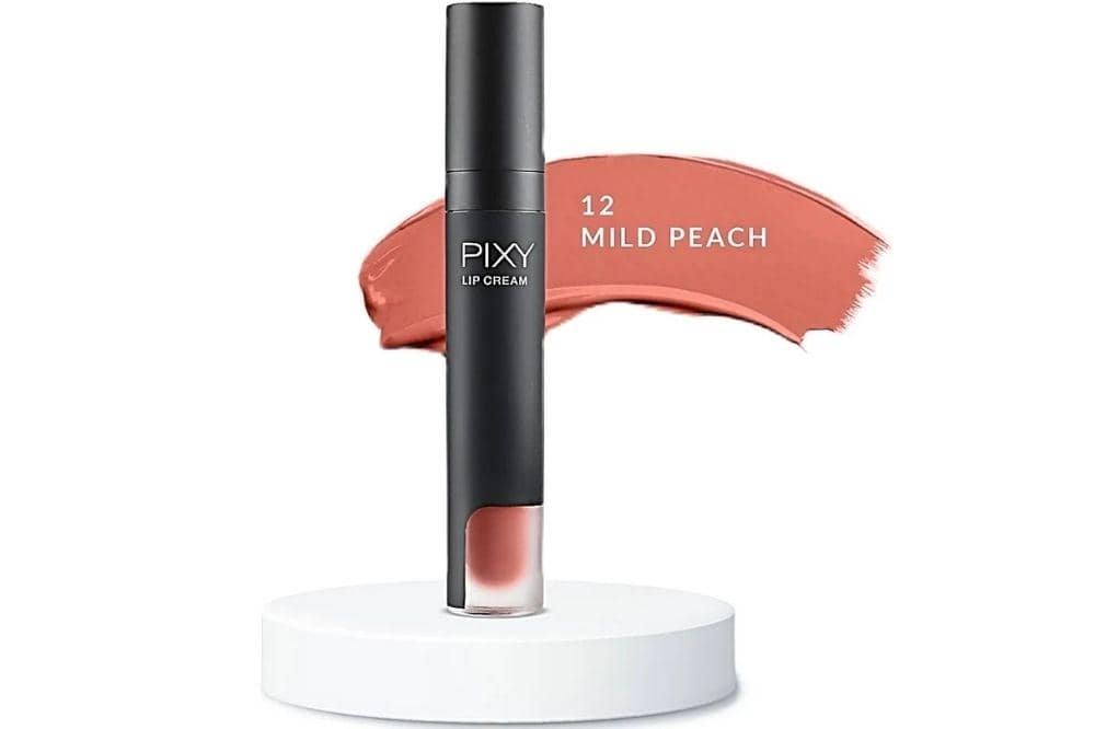 7 Rekomendasi Lipstik Warna Warm Pink untuk Tampil Natural Seharian