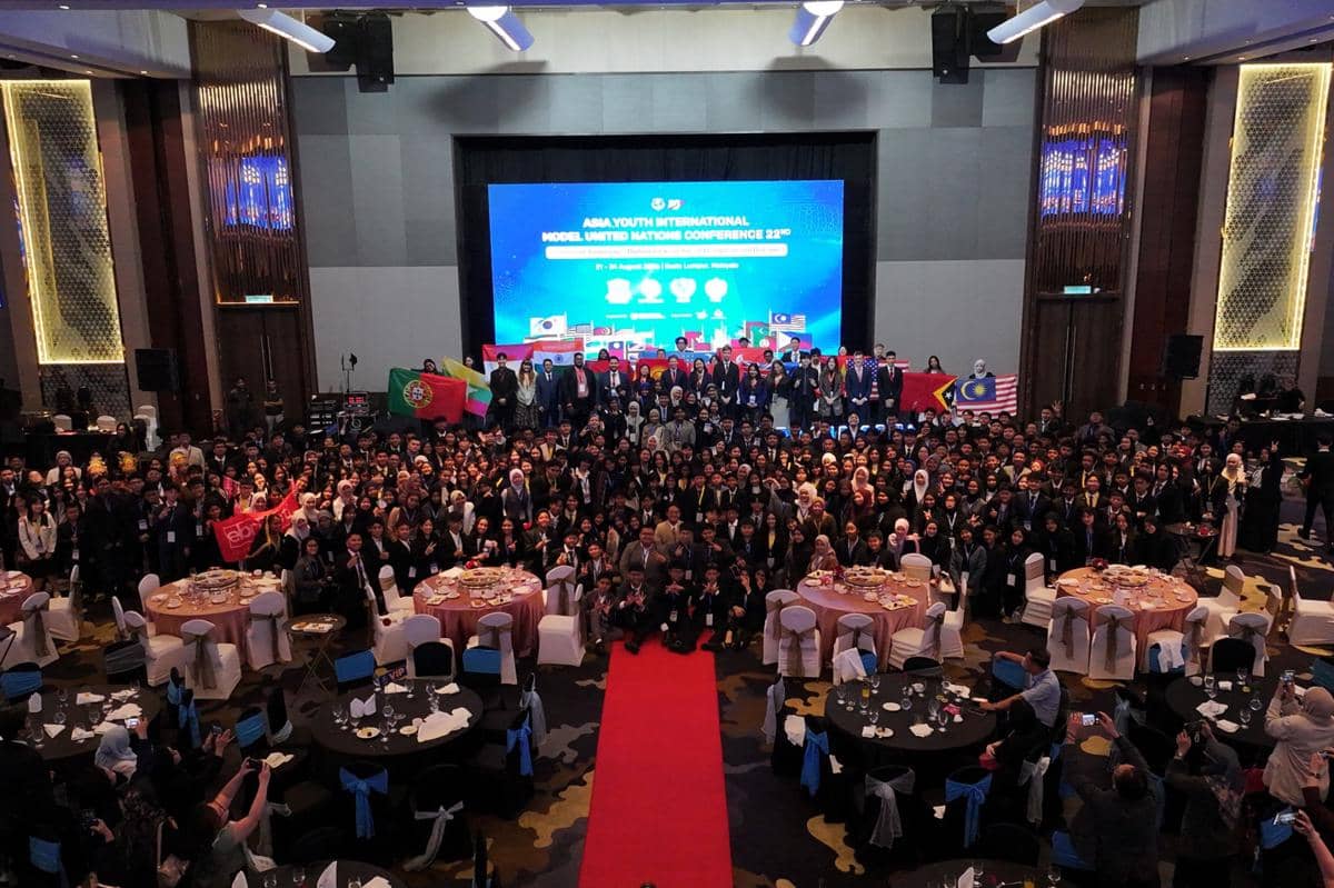 AYIMUN ke-22 Sukses Digelar di Malaysia, Pertemukan 750 Delegasi Muda