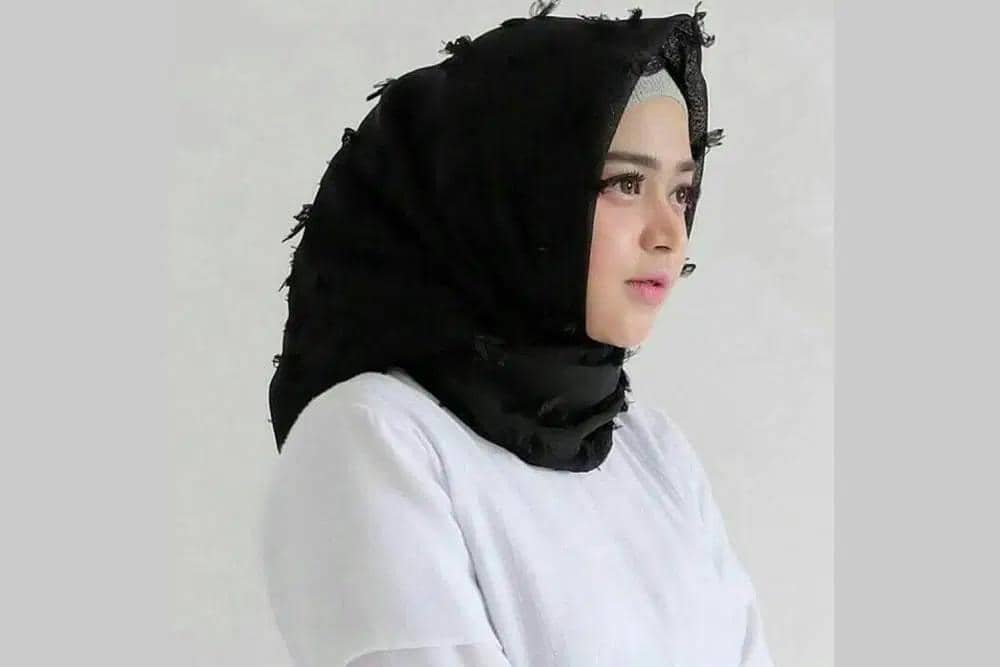 Hindari menggunakan hijab berbahan ruby secara berlebihan
