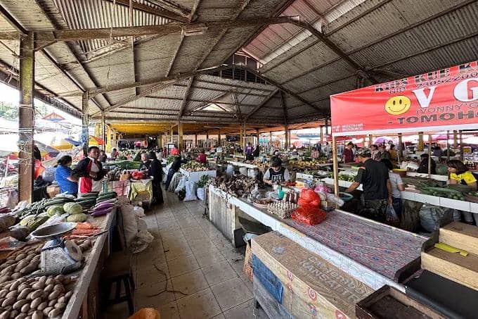 Pasar Tomohon, Sulawesi Utara