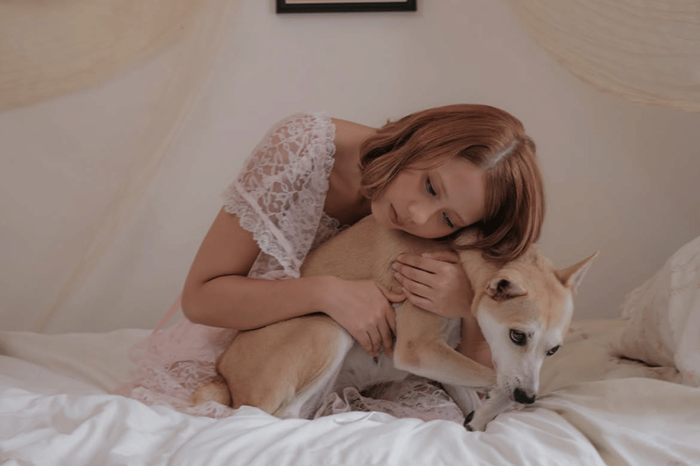 Bikin Haru, Ini 10 Kisah Anjing di Album Visualizer Nadin Amizah