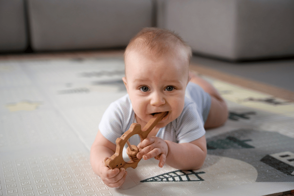 Tahapan Bayi Belajar Merangkak