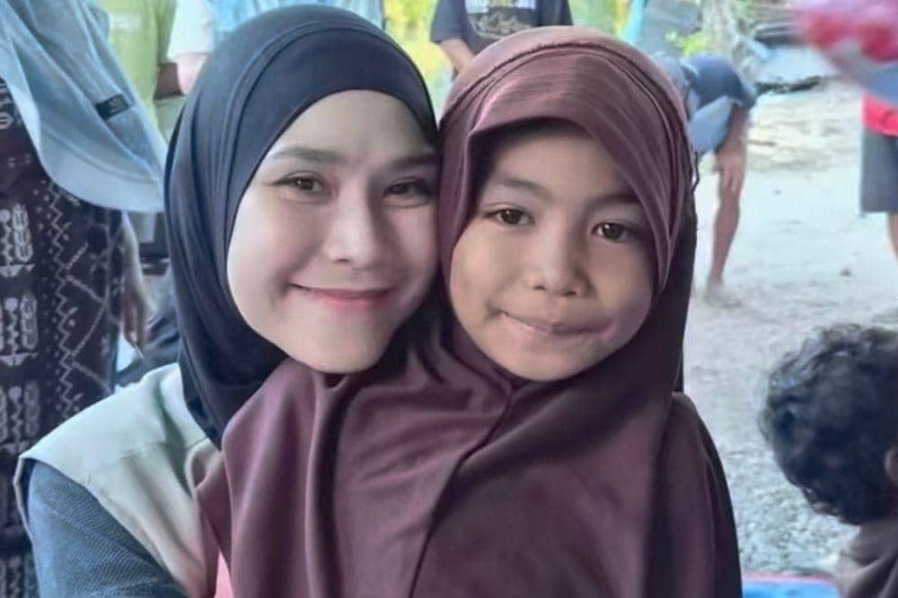 Zaskia Adya Mecca Terharu Dengar Kisah Anak Korban Gempa NTT
