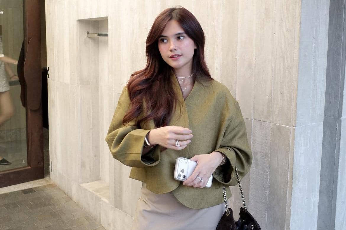 Sering terlibat dalam sinetron bergenre romantis 