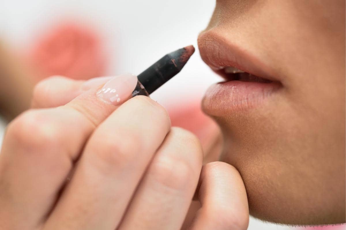 Tips menggunakan lip contouring (4)