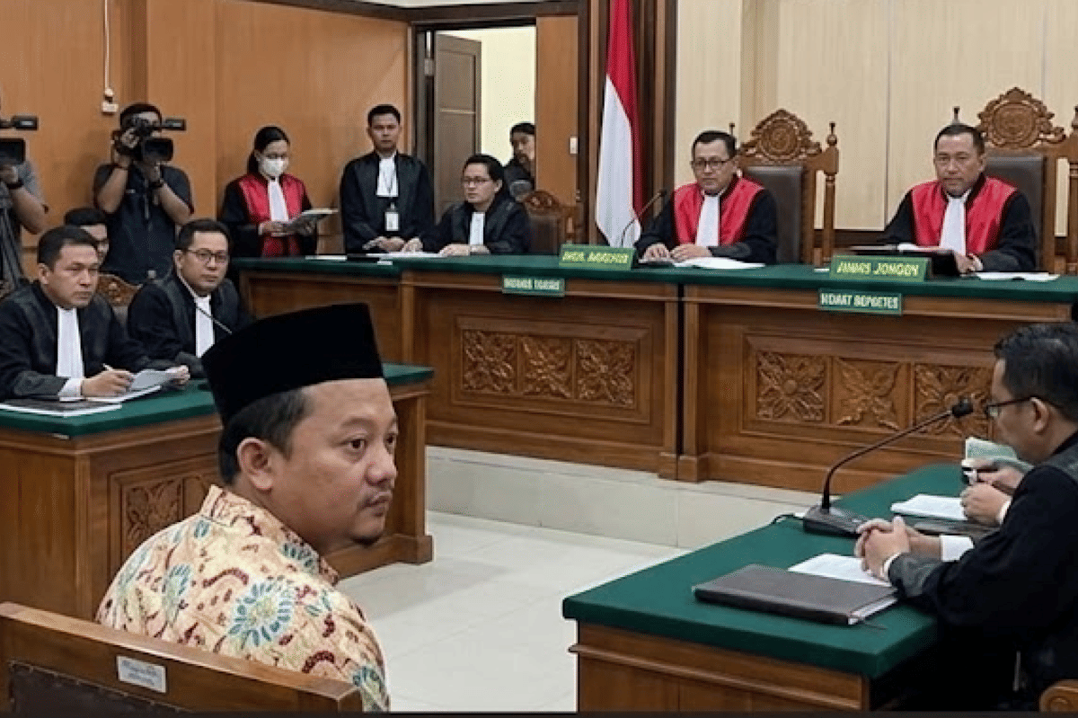 Herry menjalani aksi bejatnya dari tahun 2016 hingga 2021