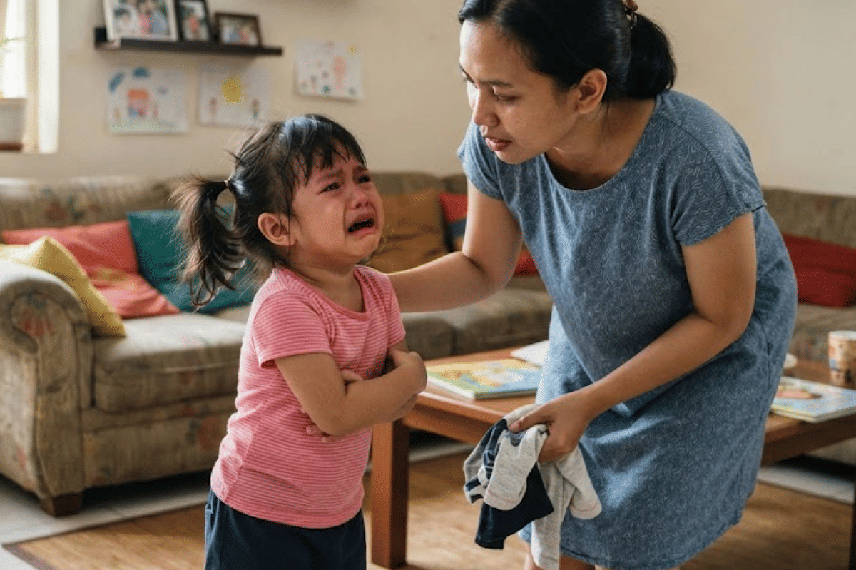 Anak merengek sebenarnya ia ingin perhatian dari mama