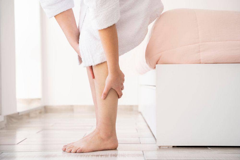 Gumpalan darah atau deep vein thrombosis (DVT)