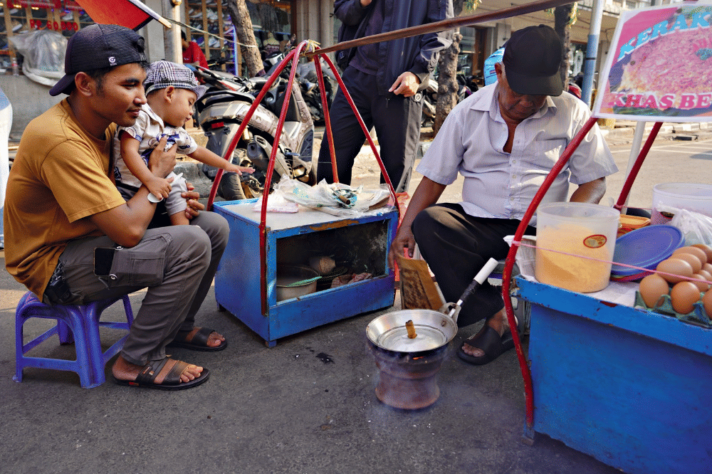Jakarta Masuk 3 Besar Destinasi Street Food Terbaik di Dunia