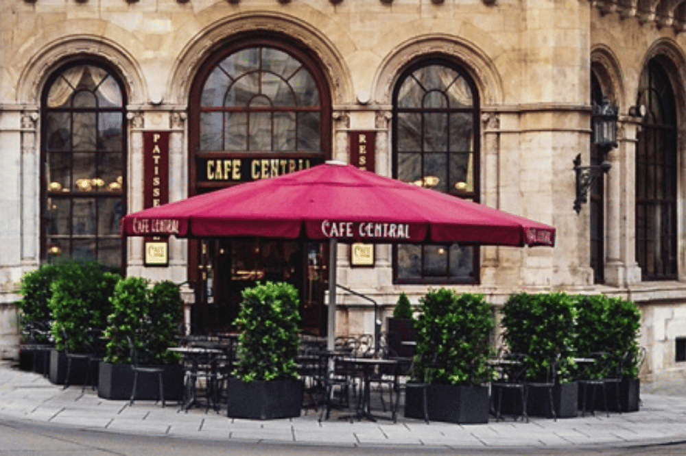 Cafe Central, Wina