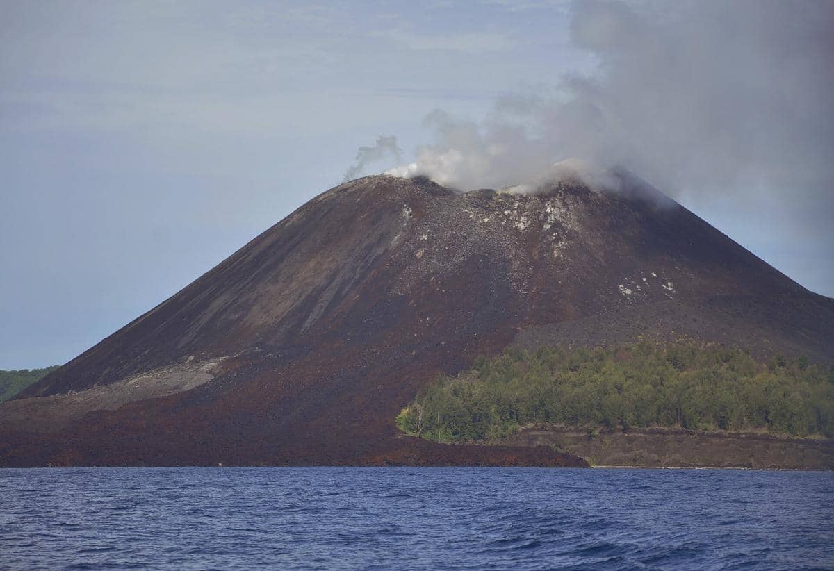 Sejarah Gunung Krakatau hingga Lahirnya Gunung Anak Krakatau