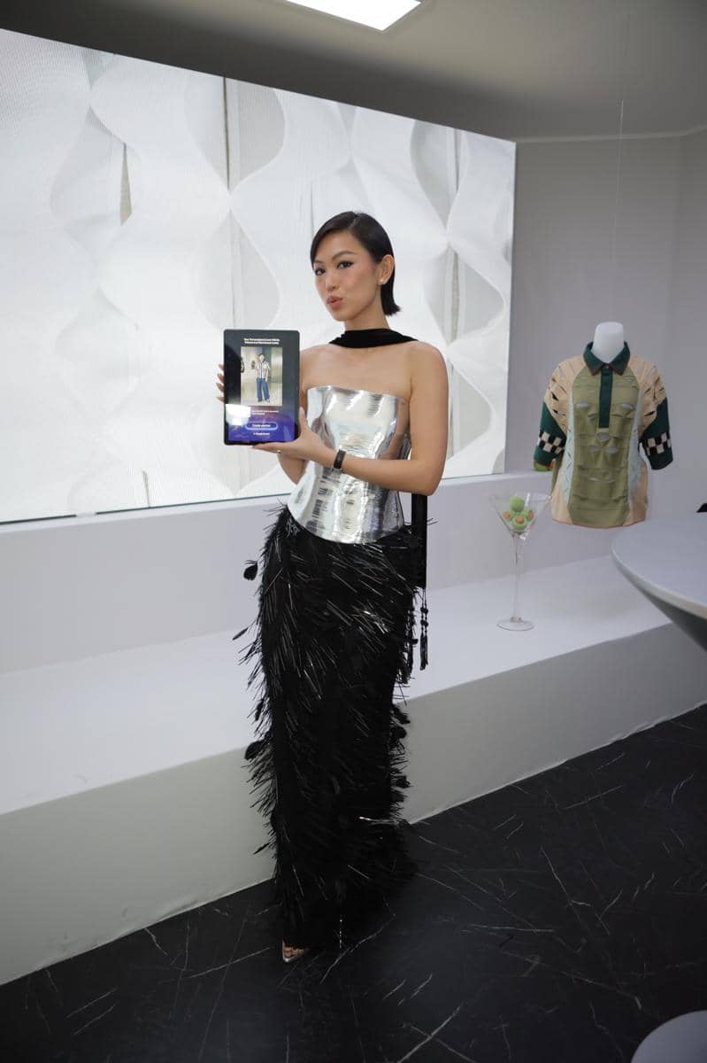 TWO STITCHES manfaatkan Gemini untuk mempercepat proses produksi