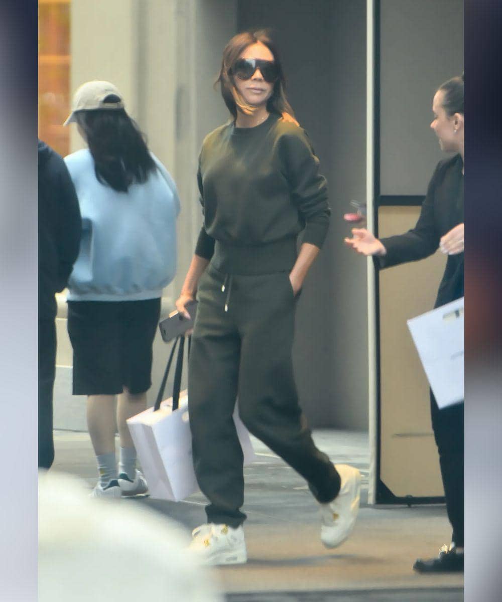 Tracksuit hanya untuk momen super kasual