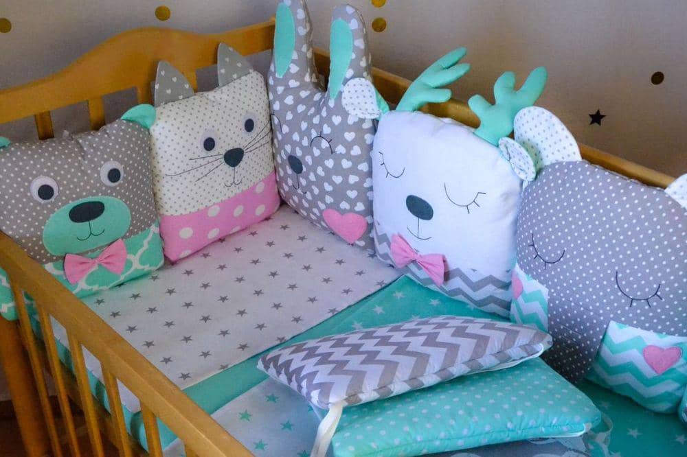 Crib Bumper untuk Ranjang Bayi, Apakah Aman? Ini Faktanya