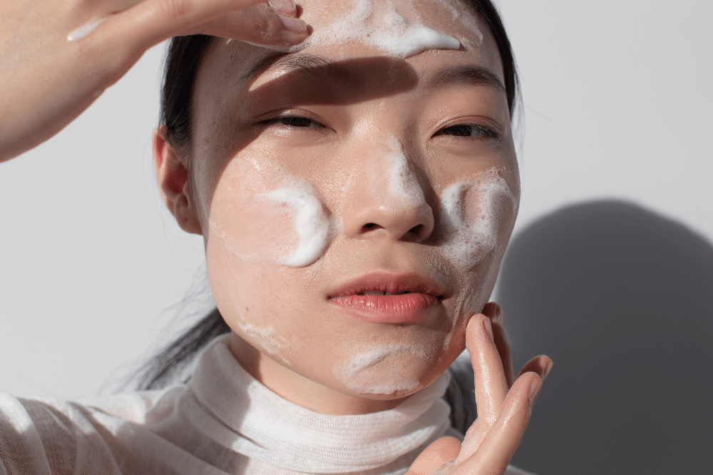 Sodium lauryl sulfate (SLS)