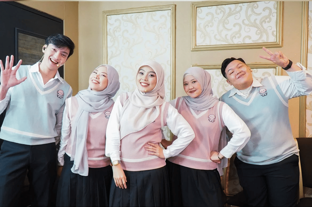 Lirik Lagu 'Buka Tutup' Kinderflix, Melatih Fokus dan Motorik Anak