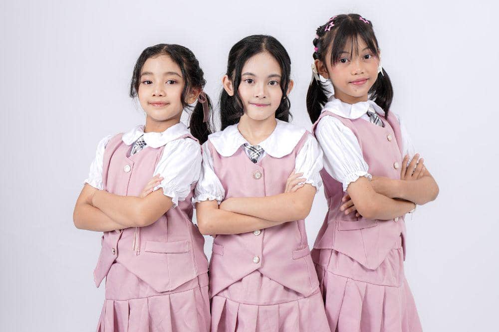 Ajak anak bernyanyi dan bermain bersama
