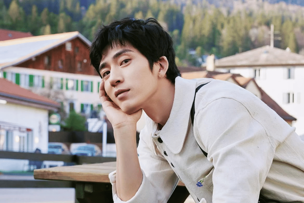 Profil dan Biodata Jing Boran, dari Penyanyi ke Pemeran Utama Dracin