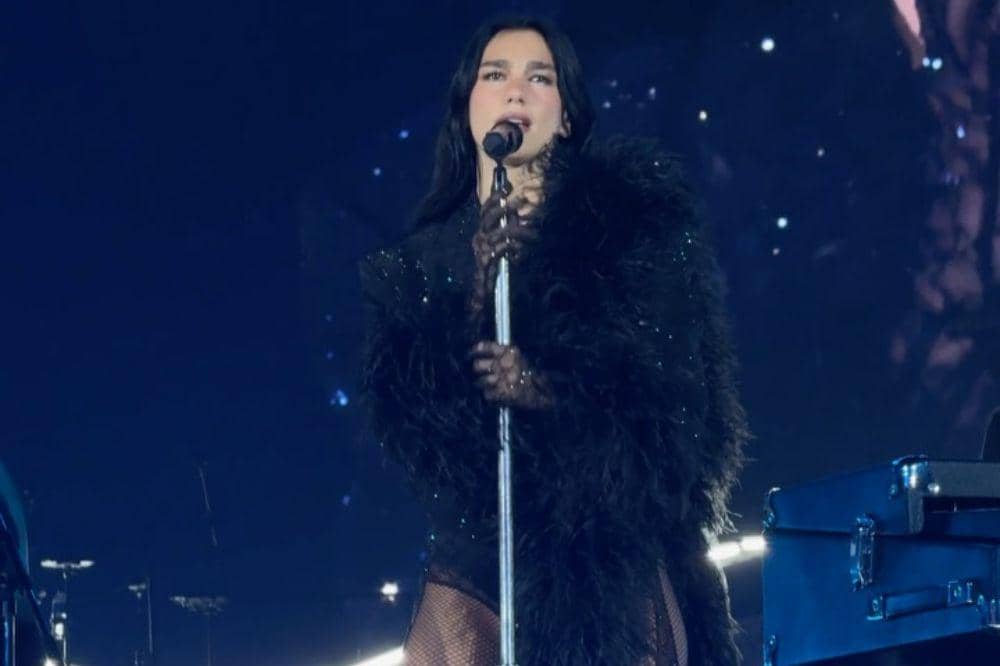 Lirik lagu dan Terjemahan ‘Training Season’ Dua Lipa