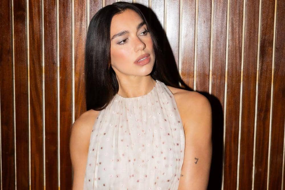 Lirik Lagu 'Training Season' Dua Lipa dan Terjemahannya