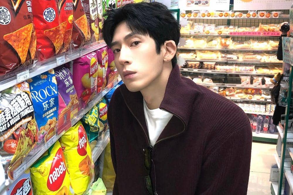  Fakta Keluarga Jing Boran 1