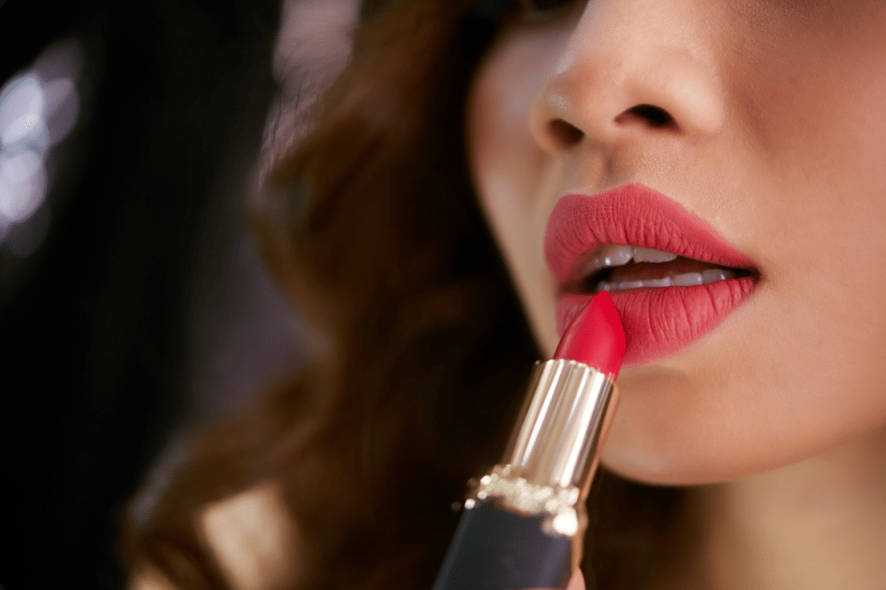 lipstick (1).png