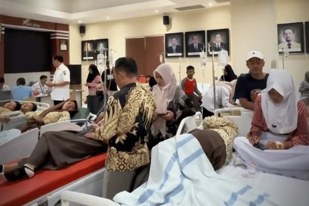 Kondisi IGD saat siswa di Pati keracunan MBG