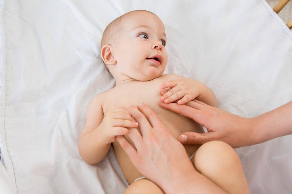 Hal yang perlu diperhatikan saat bayi sering pilek