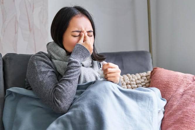 Menggigil atau demam tinggi