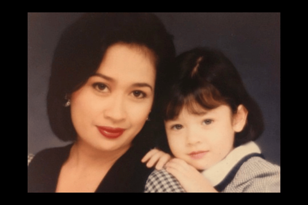 Diberi mama Amanda Lintang Larasati Rigby oleh orangtua