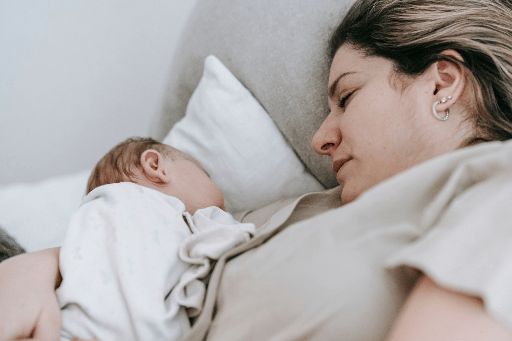 Tidur satu kasur dengan orangtua