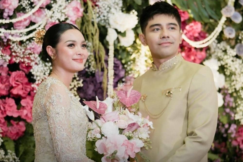 Claudia Andhara Unggah Pesan Galau, Hubungan dengan Riza Syah Disorot
