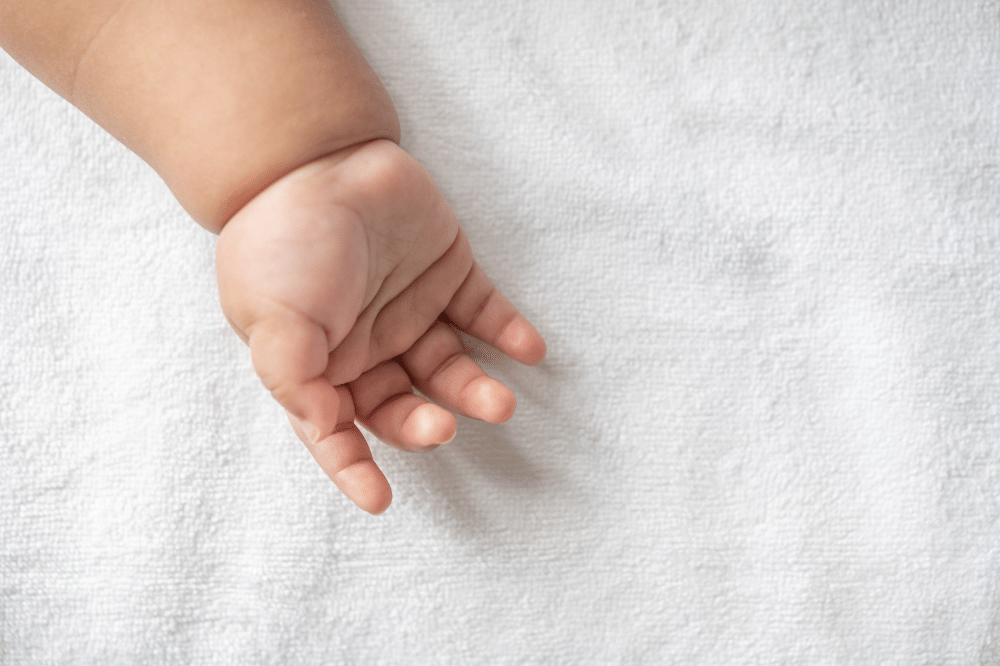 Bagian tubuh bayi yang sering terlewat dibersihkan