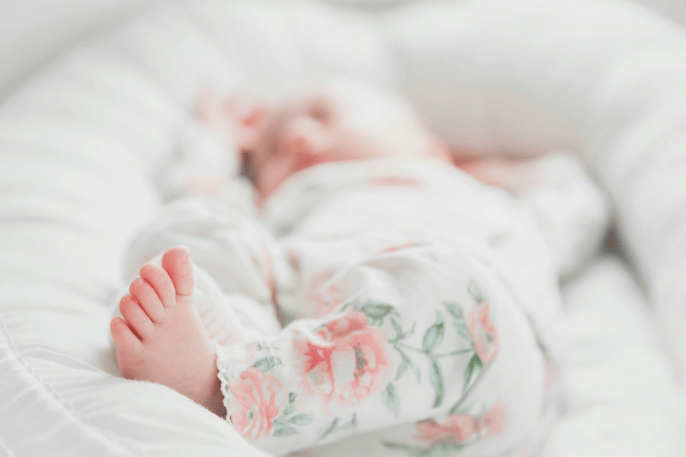 Risiko saat Bayi Tidur di Kasur Empuk