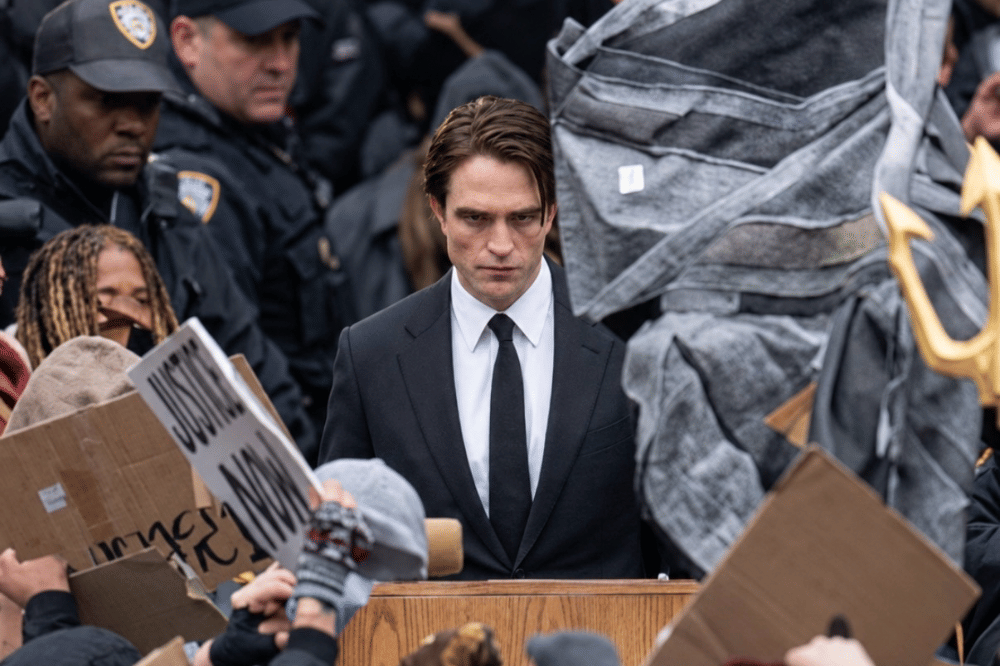 10 Karakter yang Pernah Diperankan Robert Pattinson Selain Twilight