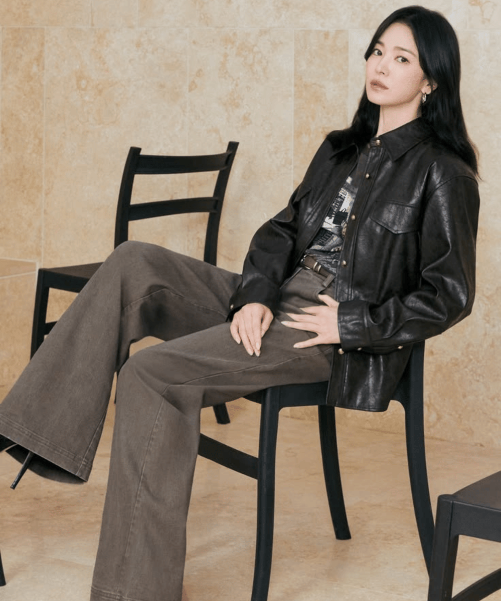 Gaya Celana Lebar Song Hye Kyo (2)