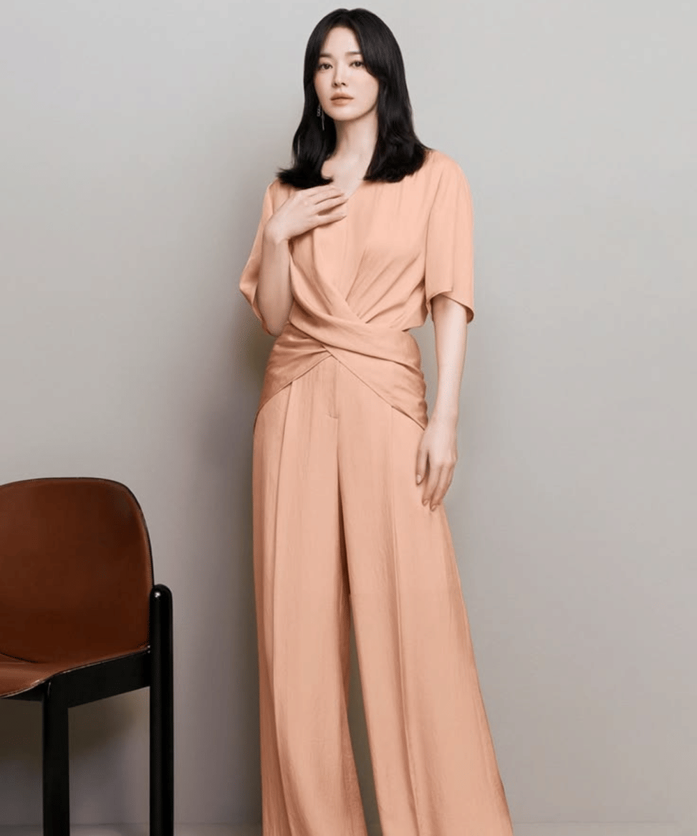 Gaya Celana Lebar Song Hye Kyo (6)