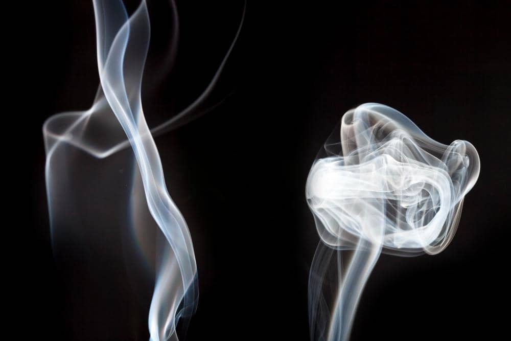 Selain keguguran, ini bahaya asap rokok bagi janin