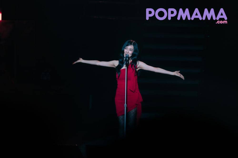 Lagu “Into the New World” sukses bikin fans terharu