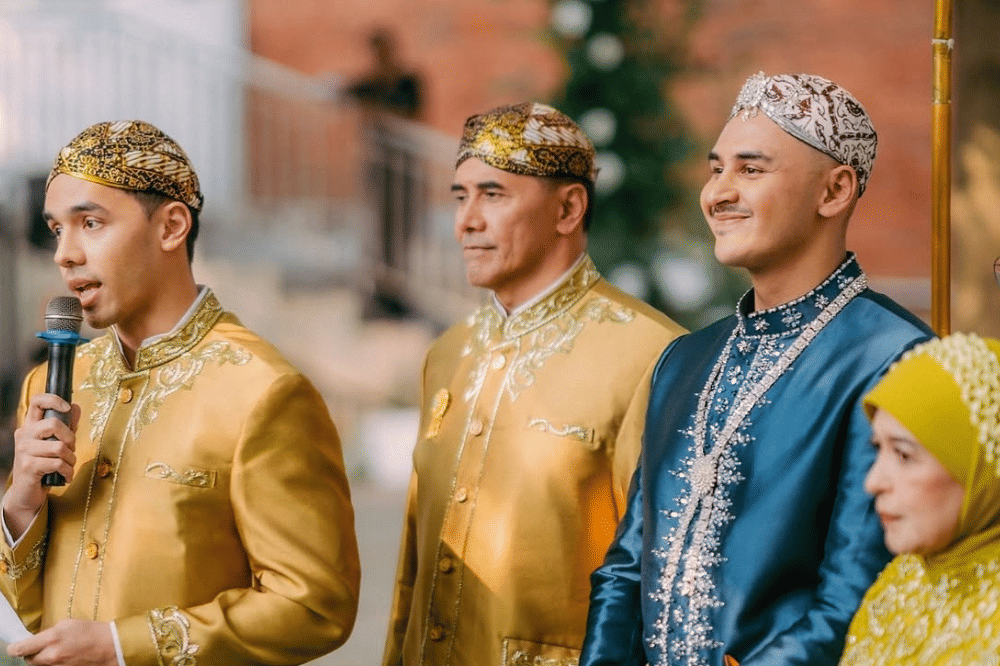 Memiliki kakak seorang content creator
